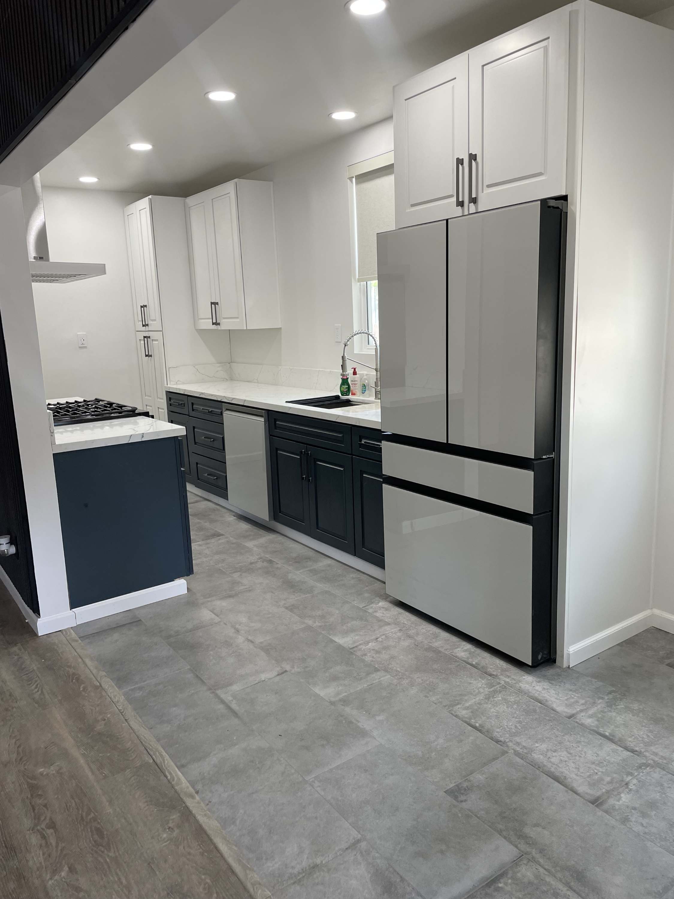 1217 West 60th Place - 1